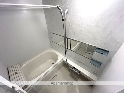 チップ[2LDK/71.51m2]のバス