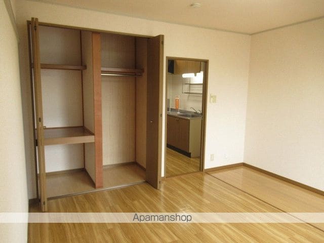 サンハイツ小中島 Dの内装写真