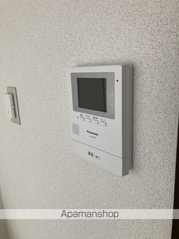 ホワイトハウス沼目 Aの内装写真
