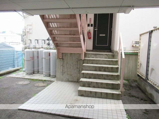 プラセール中野第1の玄関写真