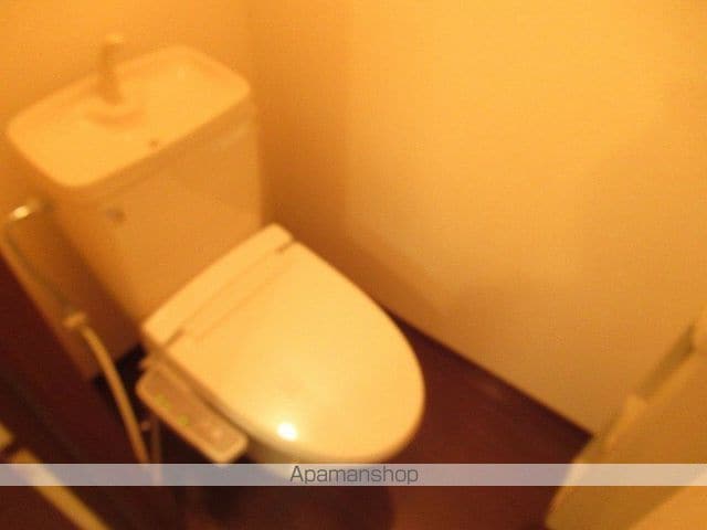 ケイアンドエイチの内装写真