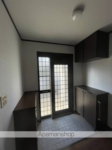 秦野市羽根戸建の内装写真