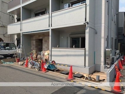 カルム代々木[1DK/30.89m2]の外観4