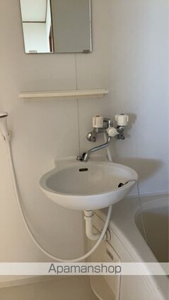 ジュネスプレシード[1DK/30m2]の洗面所