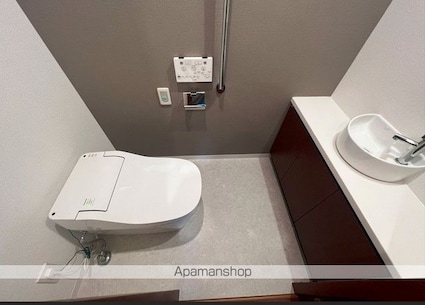 ブリリアタワー東京[3LDK/96.27m2]のトイレ