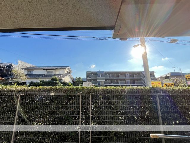 【調布市国領町のマンションの写真】