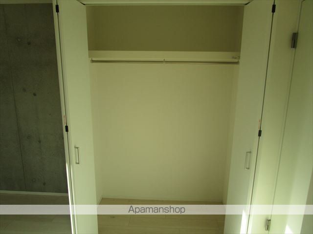 STANDZ金閣寺前の内装写真