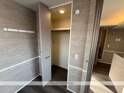 ビオット彦根　Ｂ棟[1LDK/31.43m2]の収納