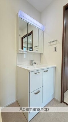 ＹＯＵＲ　ＭＡＩＳＯＮ旭　Ｂ棟[2LDK/56.25m2]の洗面所