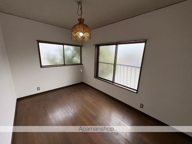 八尾市末広町2丁目戸建ての内装写真