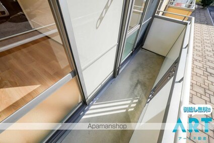 レプラコーン和泉Ｄ[3DK/56.93m2]のバルコニー