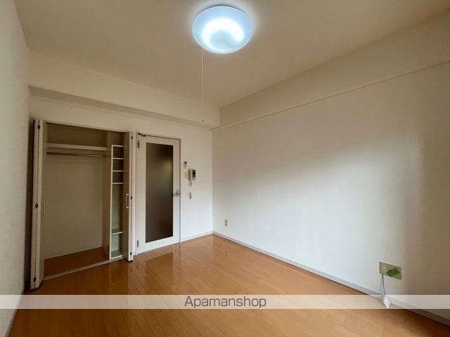 グランドハイツ末広311の内装写真