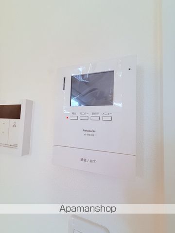 東淀川ガレージハウスの内装写真