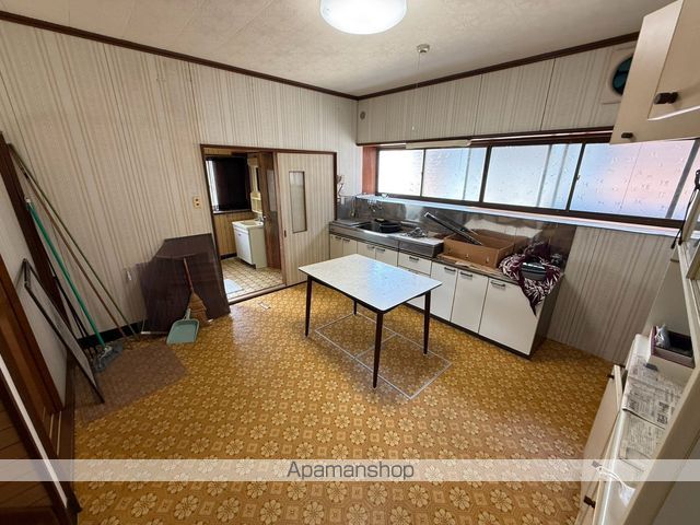 越後線 小針駅 徒歩18分 2階建 築49年の内装写真