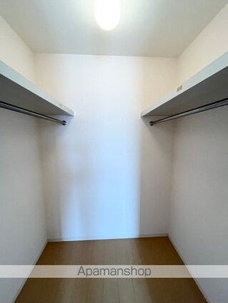 ＨＯＬＬｉ[1R/30.03m2]の収納