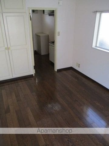 ファーストページの内装写真