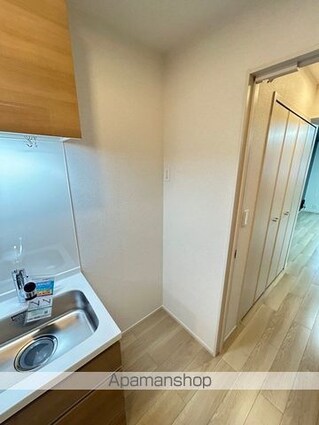 ウエスト　コミタリアⅢ[1K/31.21m2]の内装4