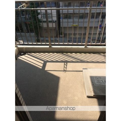 プレール・ドゥーク横浜SOUTH MAISON LOIREの内装写真