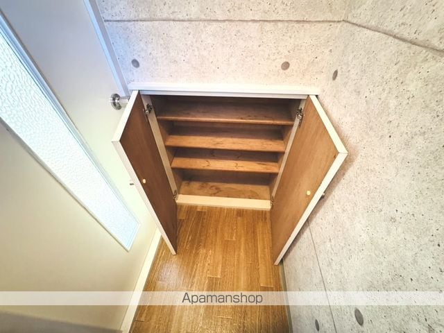 アンダンテIIの内装写真