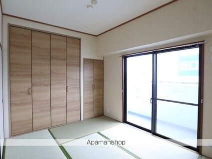 ヤマコ第２ビル[2LDK/60.4m2]の内装1