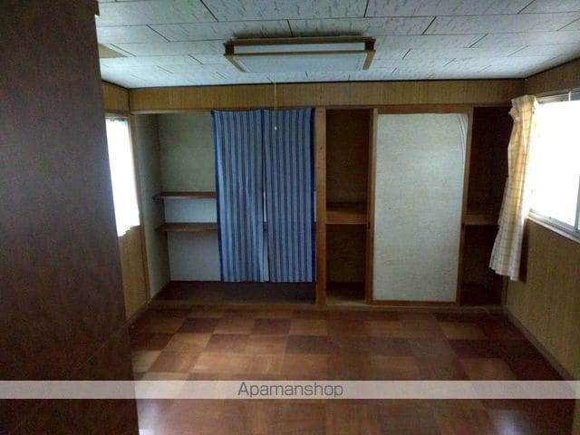 観音寺市柞田町4DK戸建の内装写真