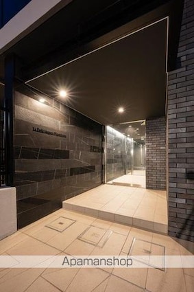 ユーレジデンス目黒東山[1LDK/31.15m2]のエントランス