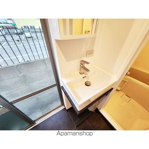 東園田町8−107−16の内装写真