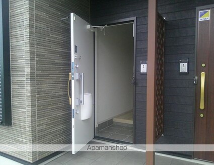 グランシエラⅠ[2LDK/59.55m2]の玄関