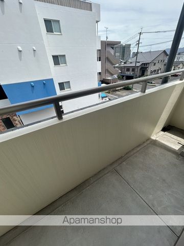 アンスーリールの内装写真
