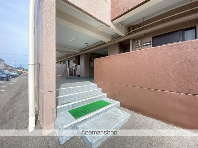 山二ツマンションの外観写真