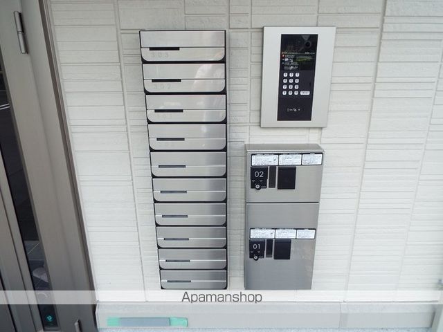 DーRESIDENCE Eの玄関写真