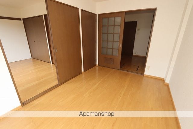 サンライト三屋 B棟の内装写真