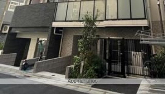 S-RESIDENCE両国park sideの玄関写真