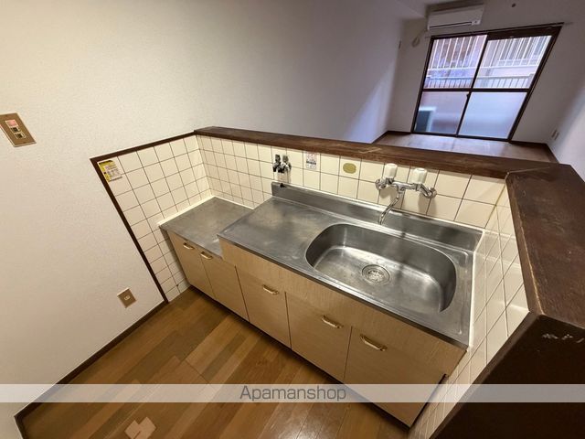 フロウレス新屋敷の内装写真