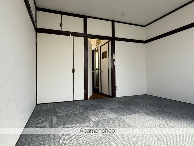 コーポ宮城野原A棟の内装写真