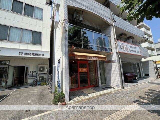 エスパース広電本社前の外観写真