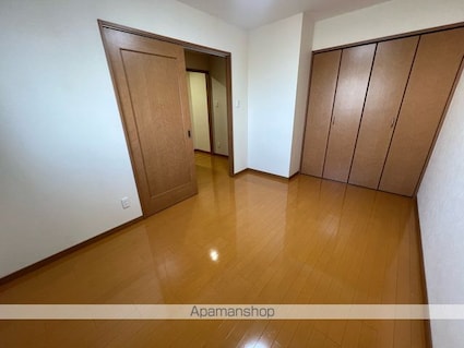 タロックス新居浜[2LDK/64.26m2]の内装4