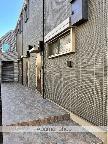 PLACE YAEMの玄関写真