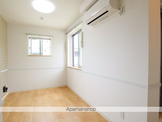 CASA AVENUE TSURUMAIの内装写真