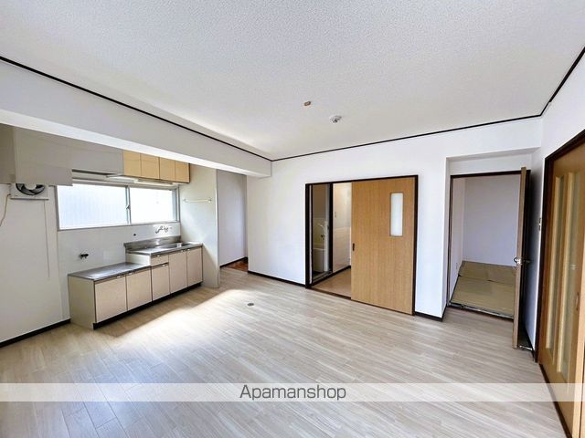 古本マンションの内装写真