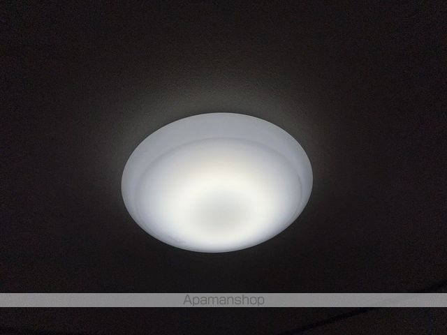 SURPLUSONE大島の内装写真