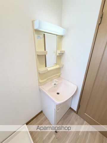 ロイヤルハイツプラナAの内装写真