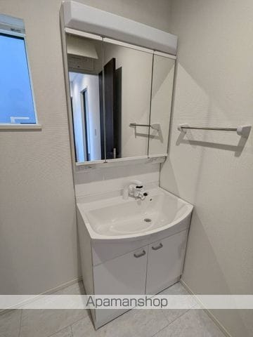 detached 茨城県潮来市日の出５丁目23-41

地図を見る