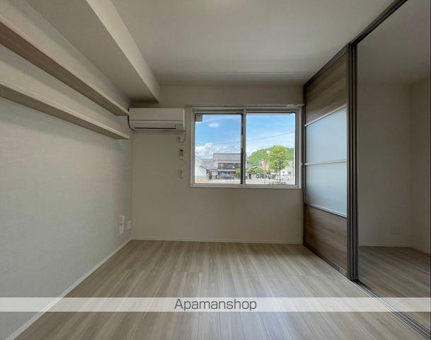 JーROOM妃 VII番館 屋代駅前の内装写真