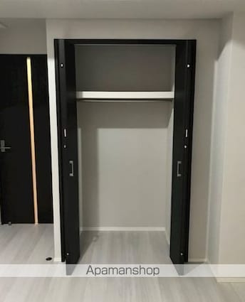 エム・グランヴィア駒形[1K/25.43m2]の収納1