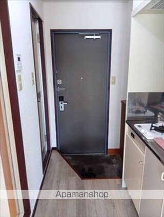 ハーモニーコート[1K/25m2]の玄関