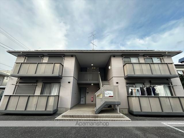 シャルマン壱番館の玄関写真