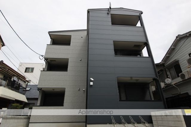 REGIES川西能勢口の外観写真