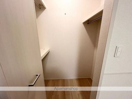 ブリリアントⅡ[1LDK/50.87m2]の収納