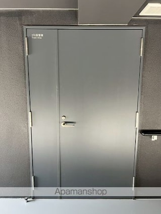 東京都中野区江原町２丁目[1K/27.88m2]の共用部2